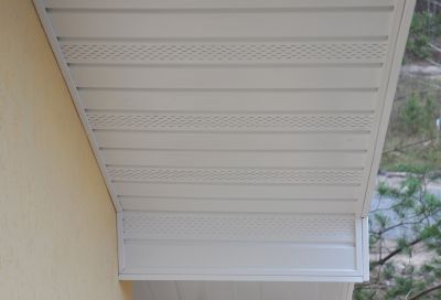 Eaves Installation in Overland Park, KS