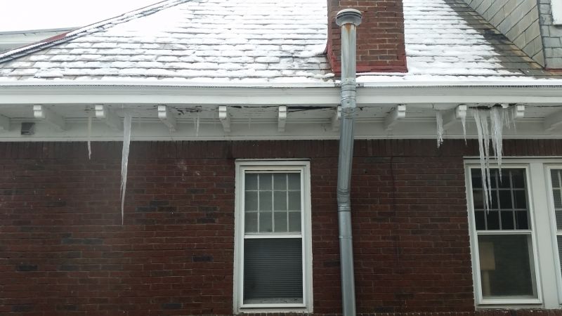 Soffit Damage Repair in Kansas City, KS